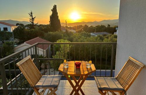 Okrug Donji Villa | Villa LeANN