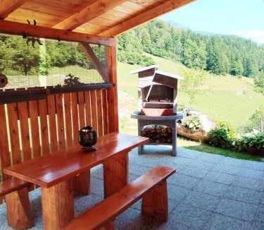 Luce House | POČITNIŠKA HIŠKA LASTOVKA
