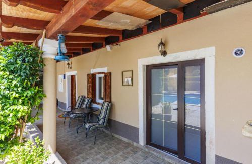 Babici House | Holiday Home Villa Lucky by Interhome