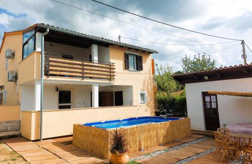Karojba Villa | Villa Caroiba