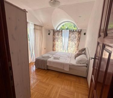 Mali Radic Villa | Villa for Family with Pool & Private Beach on Riverside UNA Nationalpark "Free Boats Tour on River UNA for all our Guests"