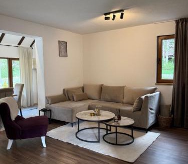 Risovac House | Vikendica WoodAvenue Blidinje