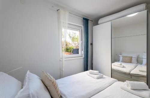 Pag Apartment | Bayview Villa