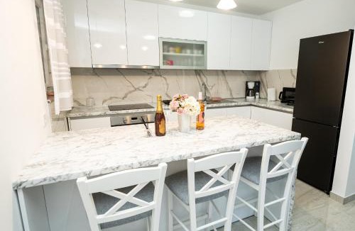 Zmijavci Apartment | APARTMAN HOPE