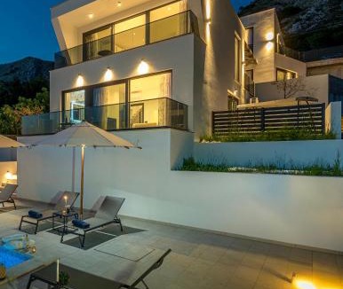 Plat Villa | Exclusive Villa Belenum with breakfast,gym,sauna