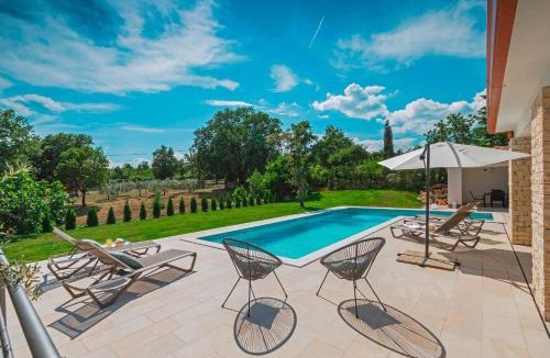 Rasa Villa | Villa Monte in Breg (Haus für 6 Personen)