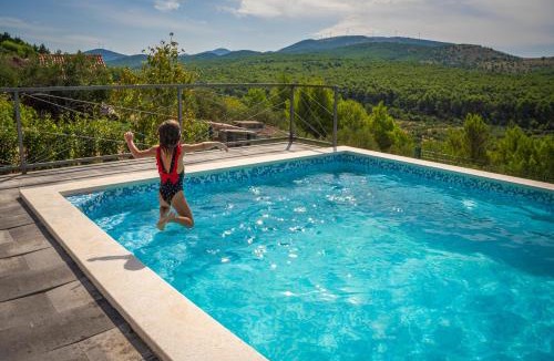 Donje Polje House | The View Family Villa with a private pool