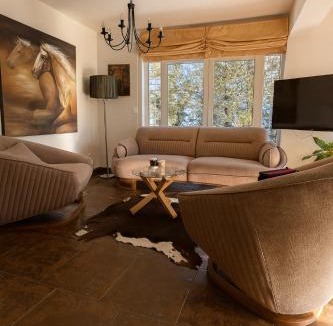 Pale Villa | Villa Perle de la Montagne
