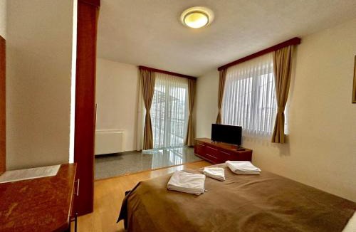 Mali Radic Hotel | Prenoćište Euro-Jet Ćoralići