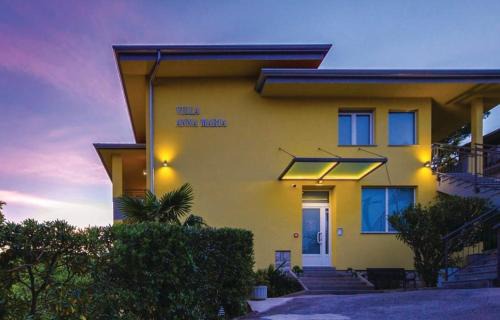 Sarsoni Apartment | Villa Anna Maria Apartment