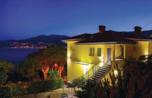 Sarsoni Apartment | Villa Anna Maria Apartment