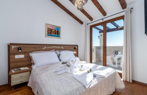 Jarebinjak Villa | Luxury Stone Villa Smokvica, Heated Pool, Sauna, Jacuzzi, Sea View