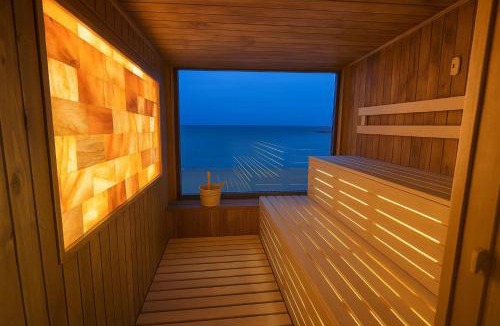 Eforie Nord Hotel | Hotel Poem Eforie Nord - Roof Top Pool & Panoramic Sea View