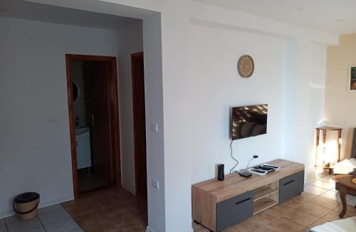 Konjic Apartment | Apartman Boračko jezero LOTUS