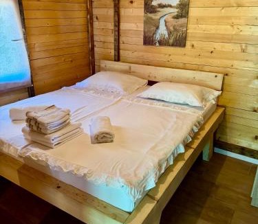 Herzegovina-Neretva Canton Apartment | Rustic Heaven Ostrožac Cottage houses