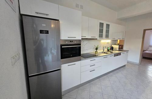 Dicmo Apartment | MARIVA- Modern Apartments with Terrace