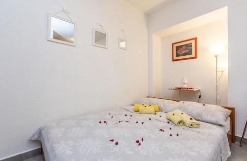 Draga Bascanska Apartment | Studio apartman u kući s bazenom