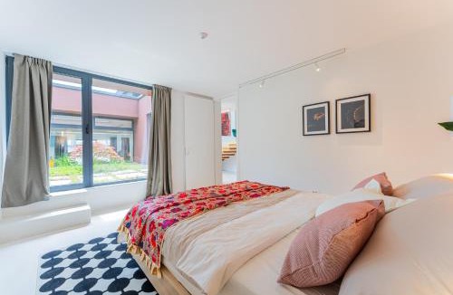 Zagreb Apartment | Zagreb 140 - The most Luxurious Villa with Private pool in Zagreb New - Apartment - Flexible Keybox Entry - Modern - WiFi