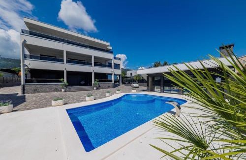 Kastel Stari Villa | VILLA Juky