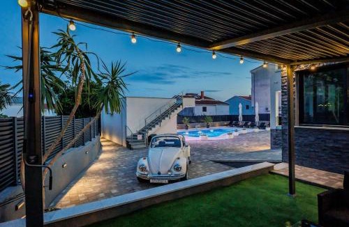 Kastel Stari Villa | VILLA Juky