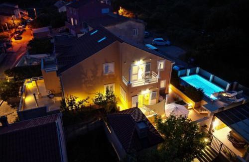 Cibaca Apartment | Villa "Amber" relaxation in nature with a Pool