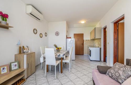 Stara Baska Apartment | Private accommodation STARA BASKA