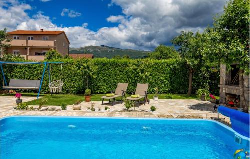 Sarsoni Apartment | Cozy Apartment In Drazice