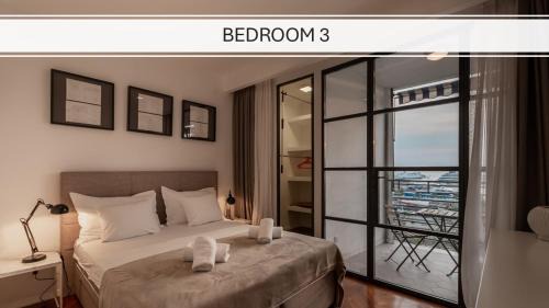 Bacvice Apartment | BREGOS SUPERIOR APARTMENT - unique design 3-BR - unbelievable panoramic view of Split - walking distance from UNESCO palace and Bacvice beach - free parking - BURALUX properties