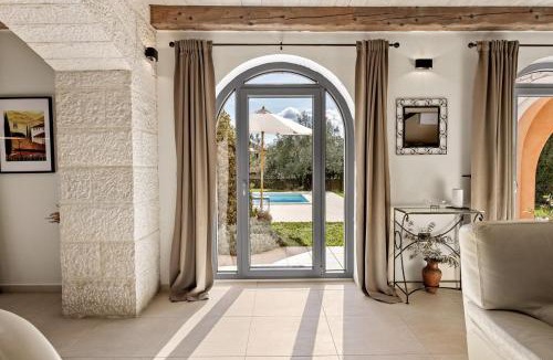 Prkacini Villa | Villa Gimino