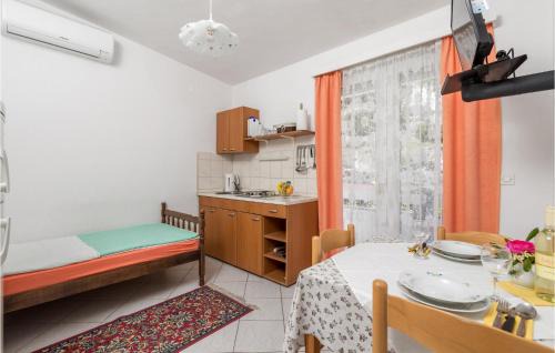 Bosana Apartment | 1 Bedroom Cozy Apartment In Bosana