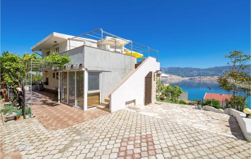 Bosana Apartment | 1 Bedroom Cozy Apartment In Bosana