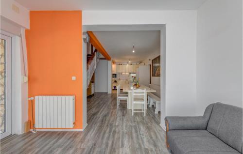 Kotlenice House | Nice Home In Dugopolje