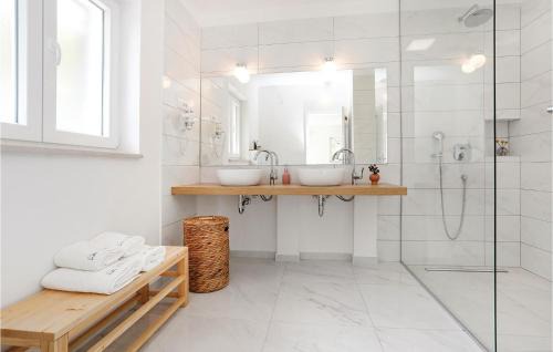 Zaboric House | Beautiful Home In Zaboric