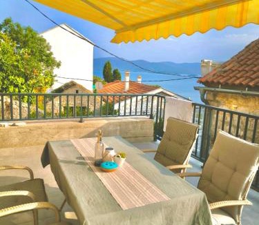 Kremena Villa | House Hrstić