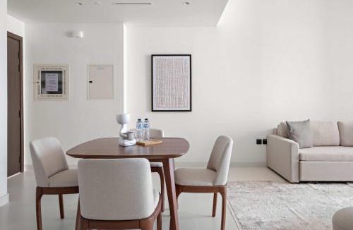 Dubai Marina Apartment | Silkhaus Vacation Homes Waterfront 1BR in Marina Vista Tower
