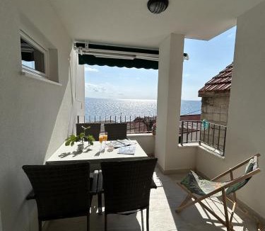 Brist Apartment | Beach House Buinac