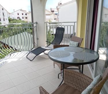 Krk House | Ana Rooms