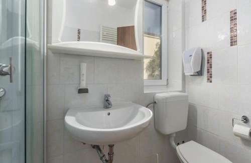 Novigrad Villa | Holiday Home Rosie
