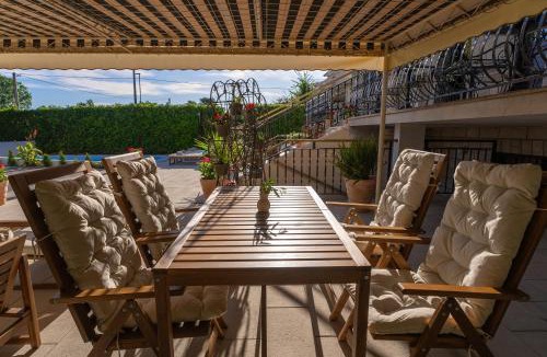 Duce Hotel | Storge Boutique Bed & Breakfast