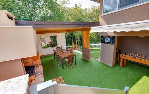 Preseka House | Cozy Home In Gornji Vinkovec With Sauna