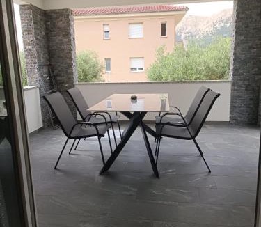 Jurandvor Apartment | Villa Luka Baška