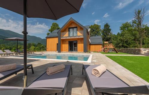 Brusane House | Stunning Home In Rizvanusa With Sauna