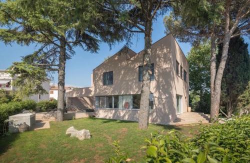 Novigrad Villa | VALDORA - Luxury villa with heated pool