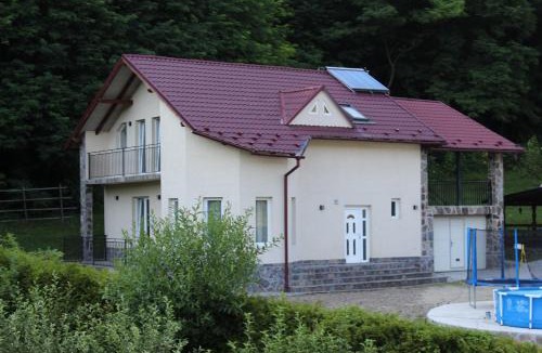 Rozavlea Cabin | Casa Crețu