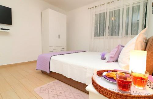 Zavalatica Villa | Villa Lavanda Kor ula - Five Bedroom Villa with Pool and Sea View