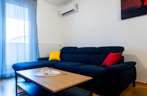 Zagreb Apartment | Flexible SelfCheckIns 105 - Zagreb - Parking - Loggia