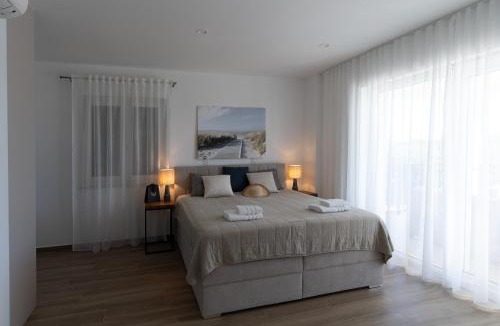 Crveni Vrh Villa | Villa Kortus Luxury modern villa near Petram Resort, beach 700m and Adriatic golf resort