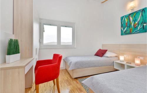 Durdevac House | Three-Bedroom Holiday Home In Durdevac