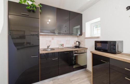 Omisalj Apartment | Apartment Lokvica
