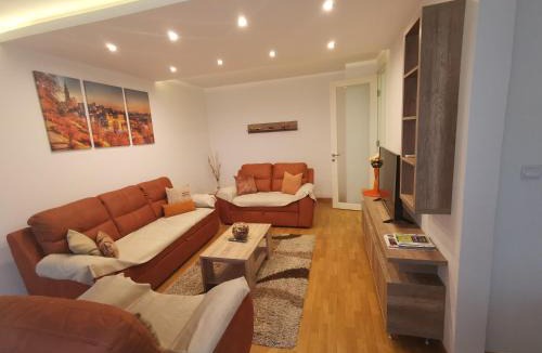 Novi Beograd Apartment | Twin Belville Apartments